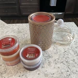 Yankee Candle Scenterpiece Wax Warmer with wax cups